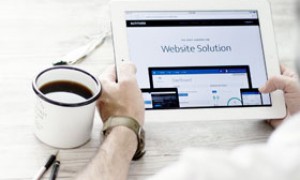 美媒称美军战机首次坠毁伊朗境内