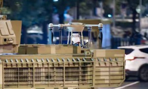 俄乌冲突进入第三个年头，“地表最强”的解放军，用九三阅兵改变陆战规则