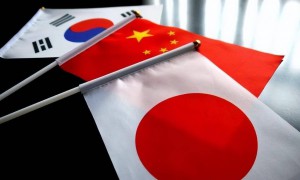 韩国降级参加“九三阅兵”，李在明的胆子，终究不如当年的朴槿惠